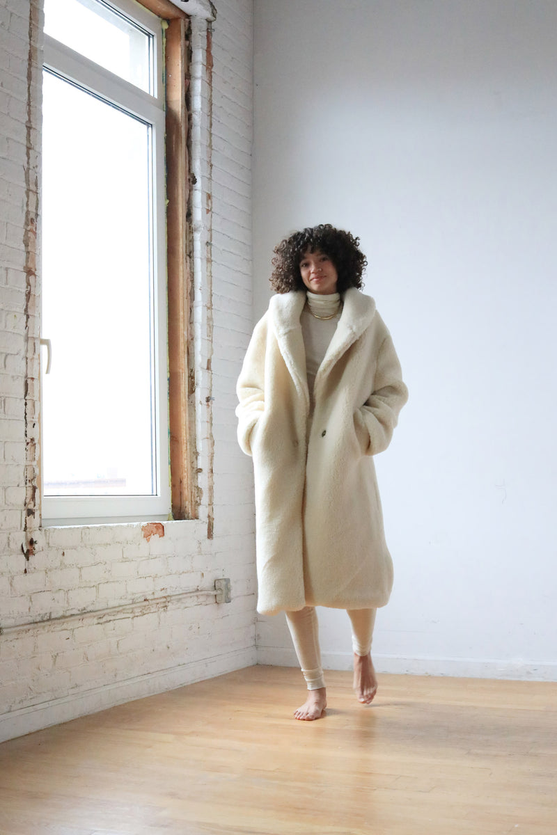Arielle sustainable fashion Medea coat vegetarian shearling merino wool
